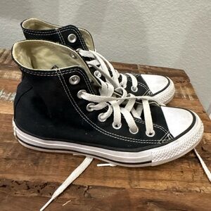 Black Hightop Converse